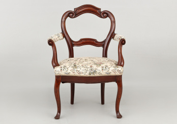 Старинное кресло код. RM64094