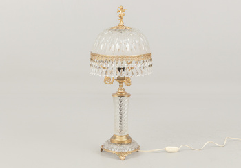 Старинная настольная лампа код. RM61741