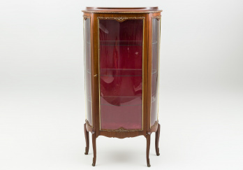 Старинная витрина код. RM17025