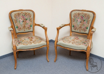 Антикварныe кресла (2 шт.) код. NF0015