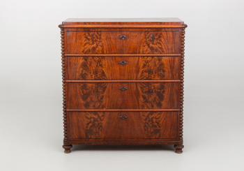 Антикварный комод код. RM45107