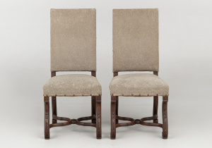 картинка Старинные стулья (2 шт.) салоне старинных вещей "Шебби" являющийся официальным дистрибьютором в России и Беларуси