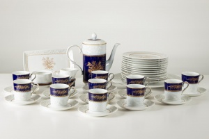 картинка Старинный фарфоровый сервиз Krautheim & Adelberg салоне старинных вещей "Шебби" являющийся официальным дистрибьютором в России и Беларуси