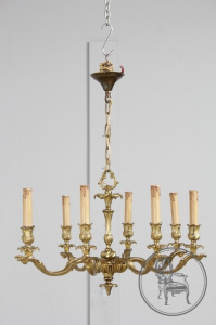 картинка Старинная люстра из бронзы салоне старинных вещей "Шебби" являющийся официальным дистрибьютором в России и Беларуси
