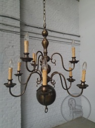 Антикварная латунная двухъярусная люстра во фламандсокм стиле код. BE4110391