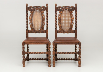 Антикварные стулья (2 шт.) код. RM49401