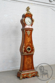 Антикварные часы 1820 года из красного дерева с бронзой код. BE107351