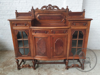 Старинный комод из ореха в якобинском стиле код. BE107443