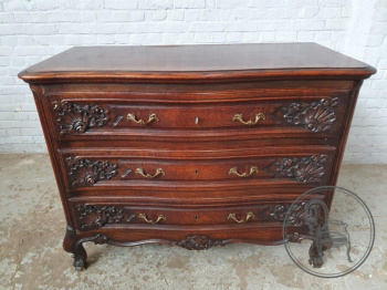 антикварный дубовый комод с тремя выдвижными ящиками код. BE3259414