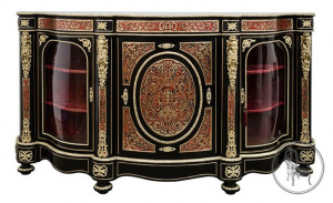 картинка Антикварный комод салоне старинных вещей "Шебби" являющийся официальным дистрибьютором в России и Беларуси