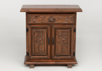 Старинный комод код. RM70186