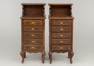 картинка Старинные тумбочки (2 шт.) салоне старинных вещей "Шебби" являющийся официальным дистрибьютором в России и Беларуси