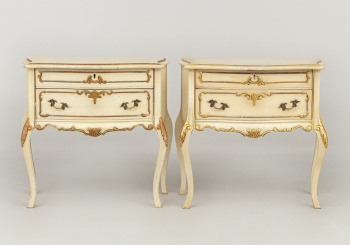 Старинные тумбочки (2 шт.) код. RM58512