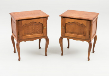 Старинные тумбочки (2 шт.) код. RM24835
