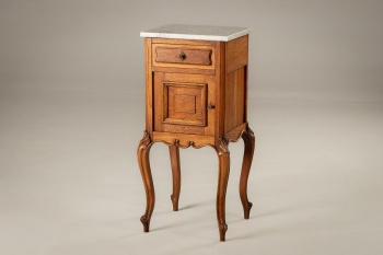 Старинный дубовый комод с мраморным верхом код. RM4101583