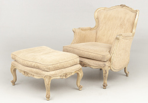 картинка Старинное кресло-дюшес салоне старинных вещей "Шебби" являющийся официальным дистрибьютором в России и Беларуси