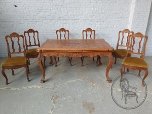 картинка Антикварный комплект для столовой, стол и 6 стульев в Льежском стиле салоне старинных вещей "Шебби" являющийся официальным дистрибьютором в России и Беларуси