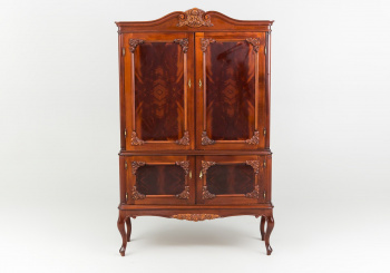 Старинный посудный шкаф код. RM12405