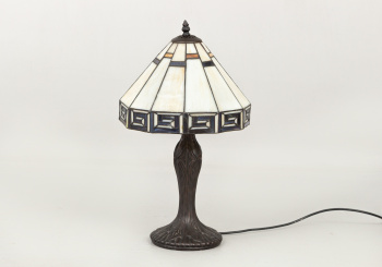 Старинная настольная лампа код. RM59048