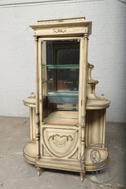 Антикварная витрина из ореха в стиле прованс код. BE64799