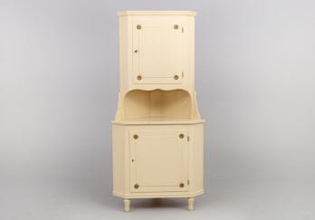 Старинный угловой посудный шкаф код. RM40177