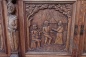 Старинный дубовый комод с художественной сюжетной резьбой код. BE4097728 фото 10