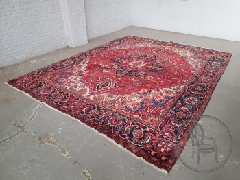 Антикварный иранский шерстяной ковер код. BE4153348