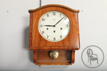 Старинные настенные часы код. BE63258