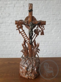 Антикварное распятие начала 19 века код. BE4096792