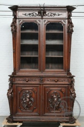 Антикварный дубовый буфет конца XIX века код. BE4097259