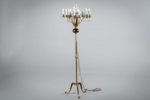 картинка Антикварный латунный торшер на много свечей салоне старинных вещей "Шебби" являющийся официальным дистрибьютором в России и Беларуси