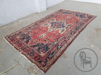 Антикварный иранский шерстяной ковер код. BE4165262