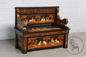 картинка Антикварная скамья для холла из палисандра, декорированная в технике маркетри салоне старинных вещей "Шебби" являющийся официальным дистрибьютором в России и Беларуси