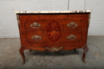 Антикварный комод из красного дерева с мрамором код. BE4097162