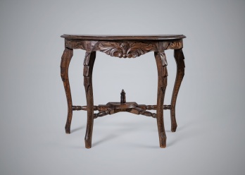 Старинная консоль с изящной резьбой код. RM4166598