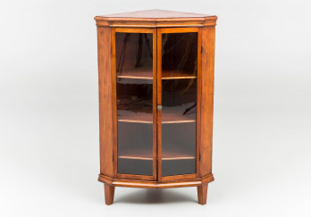 Старинный угловой посудный шкаф код. RM5351