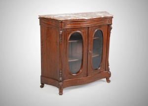 картинка Антикварный комод с овальными стеклами салоне старинных вещей "Шебби" являющийся официальным дистрибьютором в России и Беларуси