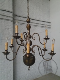 Антикварная латунная двухъярусная люстра во фламандсокм стиле код. BE4117351