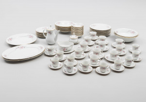 картинка Сервиз салоне старинных вещей "Шебби" являющийся официальным дистрибьютором в России и Беларуси