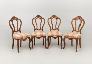 картинка Старинный набор стульев салоне старинных вещей "Шебби" являющийся официальным дистрибьютором в России и Беларуси