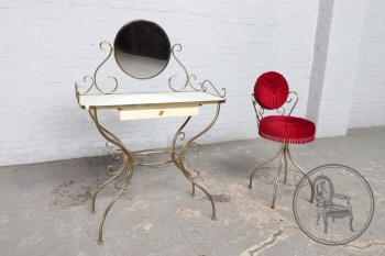Старинная консоль с зеркалом и приставным стулом код. BE4097713