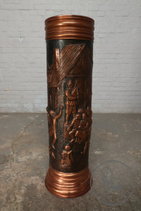 картинка Антикварная подставка для зонтов салоне старинных вещей "Шебби" являющийся официальным дистрибьютором в России и Беларуси