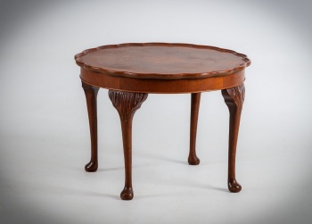 Старинный английский ореховый столик код. RM4161589