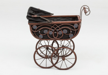 Антикварная коляска для кукол код. ND5004