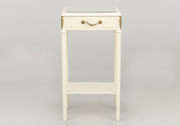 Старинный комод-тумбочка код. RM69100