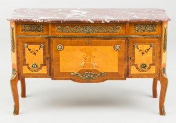 Старинный комод код. RM19151