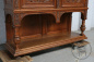 Антикварный буфет из ореха с резными фасадами и короной, с открытой нижней частью код. BE107580 фото 14