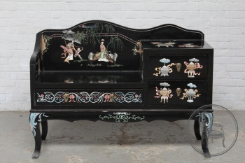 Старинная скамья в ориентальном стиле с росписью и перламутром код. BE4131584