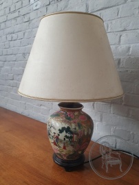 Старинная настольная лампа в стиле шинуазри код. BE4109162