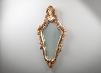 Старинное зеркало в деревянной раме код. RM4161606